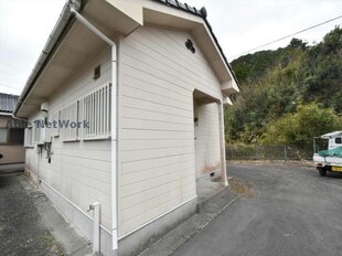 小園住宅A棟の物件外観写真